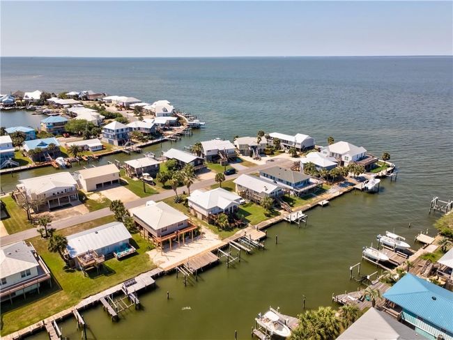 314 Polaris St, House other with 3 bedrooms, 2 bathrooms and 2 parking in Dauphin Island AL | Image 12