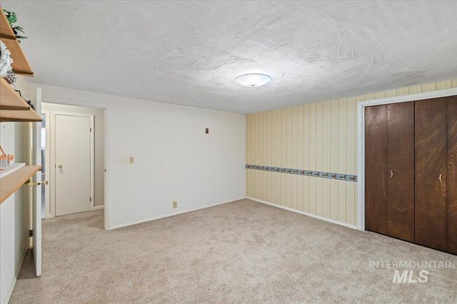 2303 N Locust Grove Rd, House other with 5 bedrooms, 4 bathrooms and 2 parking in Kuna ID | Image 24