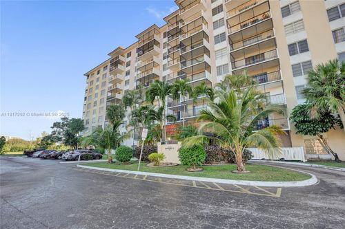 apt-305-4164 Inverrary Dr, Lauderhill, FL, 33319-4566 | Card Image
