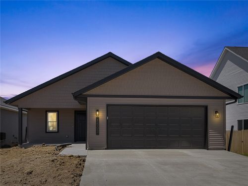 1415 Duncan Dr, Muscatine, IA, 52761-1257 | Card Image
