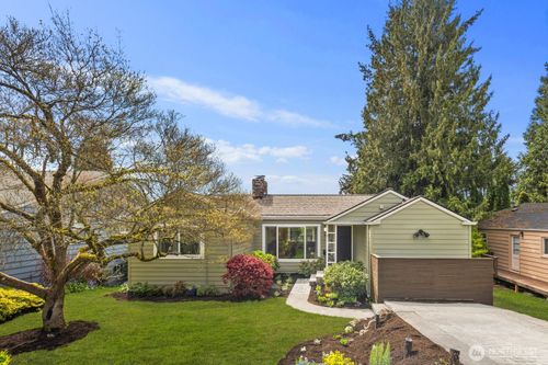 4531 Stanford Avenue Ne, Seattle, WA, 98105 | Card Image