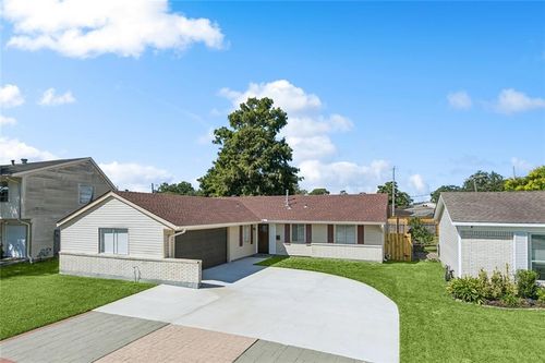 728 Goodson Dr, Gretna, LA, 70056-4420 | Card Image