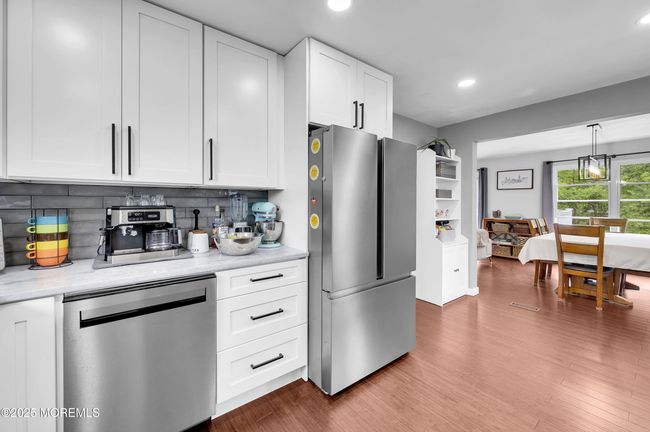 16 Lamp Post Ct, House other with 4 bedrooms, 3 bathrooms and null parking in Howell NJ | Image 16
