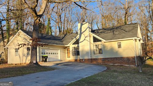 2104 Pleasant View Ct Sw, Conyers, GA, 30094-6831 | Card Image