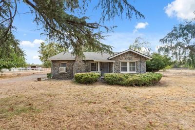 2500 E Childs Avenue, House other with 3 bedrooms, 0 bathrooms and null parking in Merced CA | Image 1