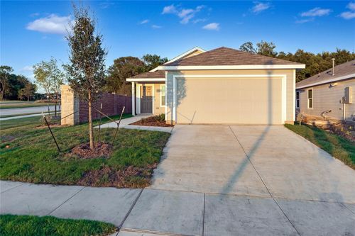 7512 Woodpecker Dr, McKinney, TX, 75071-2074 | Card Image