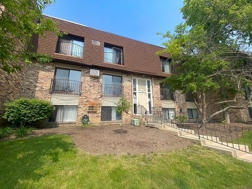 201-182 Waters Edge Dr, Glendale Heights, IL, 60139-1654 | Card Image