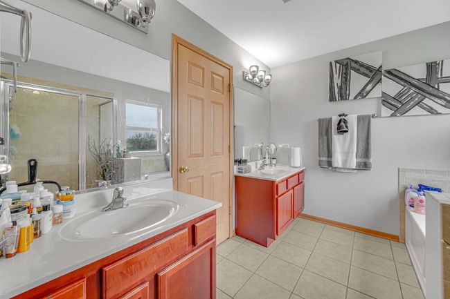 22334 Ojai Dr, House other with 4 bedrooms, 3 bathrooms and 2 parking in Richton Park IL | Image 15