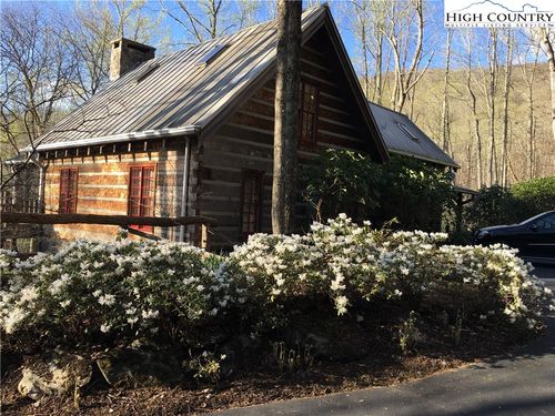 129-127 Rim Rock Gorge Rd, Blowing Rock, NC, 28605-9595 | Card Image