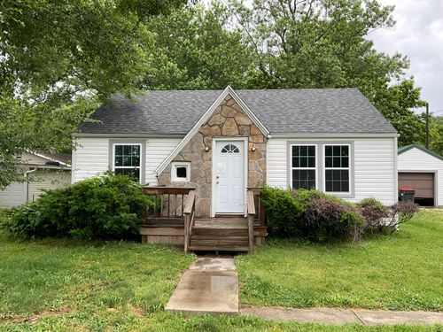 410 N Division St, Seymour, MO, 65746-8808 | Card Image