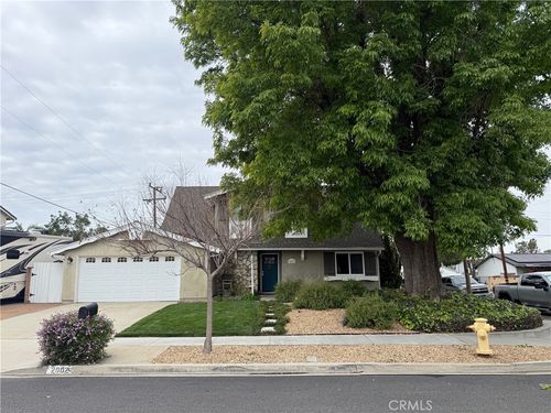 2002 Malcolm St, Simi Valley, CA, 93065-3514 | Card Image