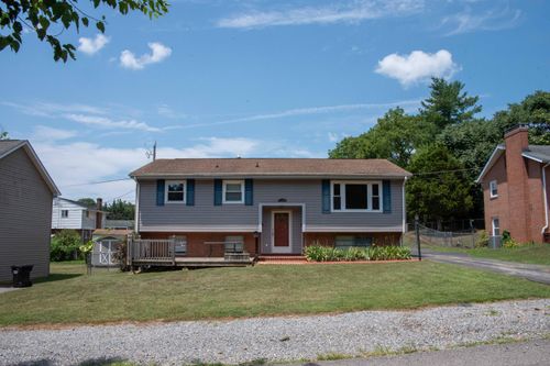 6038 Thornrose Rd, Roanoke, VA, 24012-1034 | Card Image
