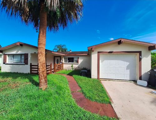 115 Se Camino St, Port St. Lucie, FL, 34952-2285 | Card Image