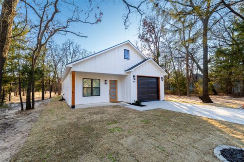 921 Hillburn Dr, West Tawakoni, TX, 75474-6826 | Card Image