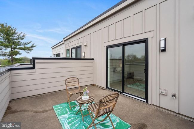 7374 Blade Dr, Townhouse with 3 bedrooms, 4 bathrooms and null parking in FALLS CHURCH VA | Image 37