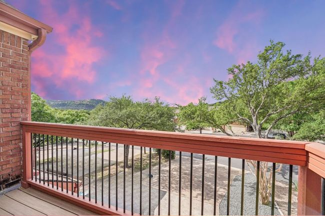 6610 Mesa Hollow Dr, Townhouse with 3 bedrooms, 2 bathrooms and 4 parking in Austin TX | Image 14