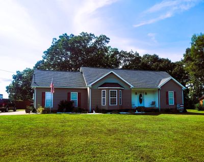 11185 New Cut Off Rd, House other with 3 bedrooms, 2 bathrooms and 2 parking in Bon Aqua TN | Image 1