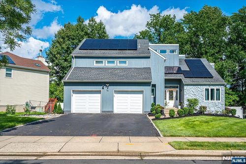 76 Revere Blvd, Edison, NJ, 08820-1907 | Card Image