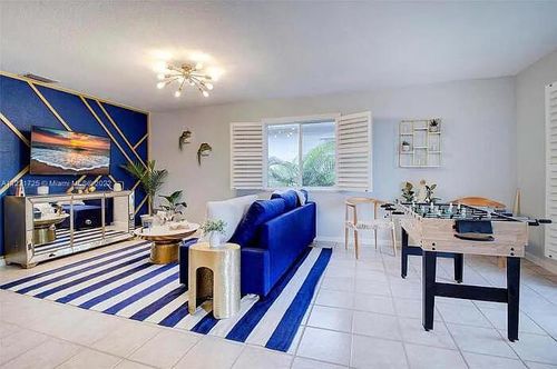 917 Orange Isle, Fort Lauderdale, FL, 33315 | Card Image