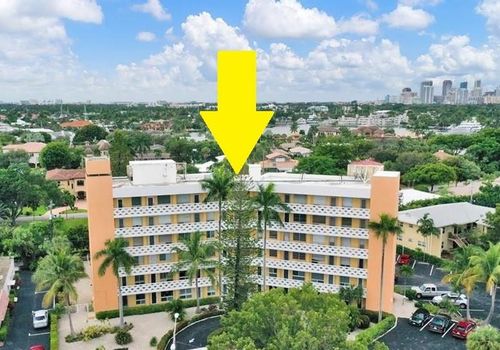 apt-402-2400 Ne 9th St, Fort Lauderdale, FL, 33304-3547 | Card Image