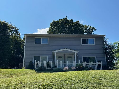40A Melrose Ave, East Northport, NY, 11731-1624 | Card Image