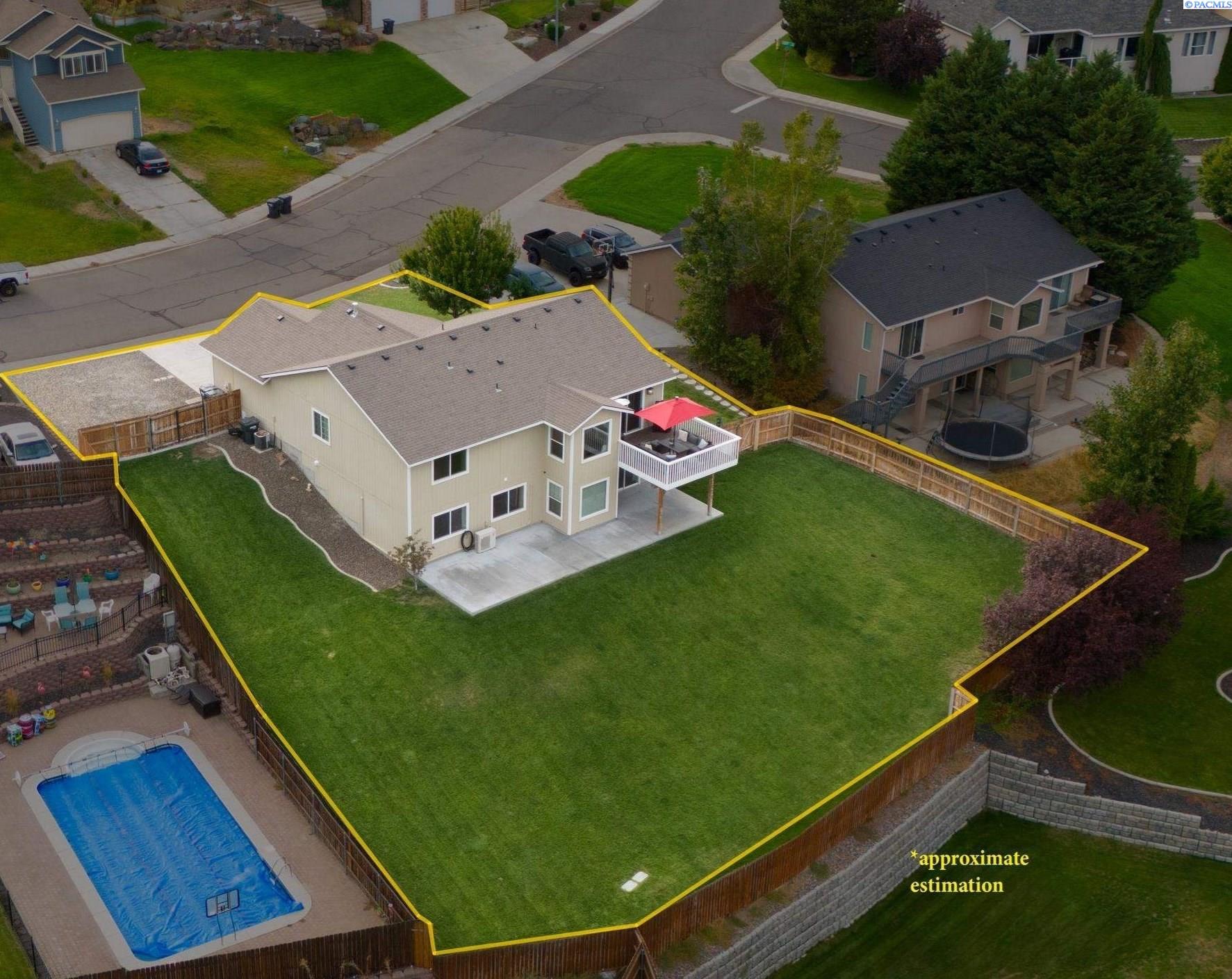 Tusayan Dr, Pasco, WA 99301