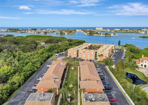 apt-605-12760 Indian Rocks Rd, LARGO, FL, 33774-2326 | Card Image