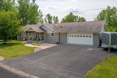 523 Evergreen Road, Wausau, WI, 54403 | Card Image