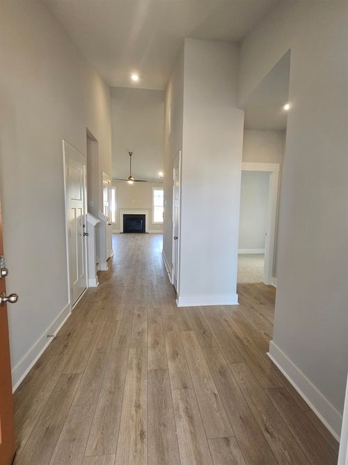 12116 Mahogany Cir, Inman, SC, 29349-4703 | Card Image