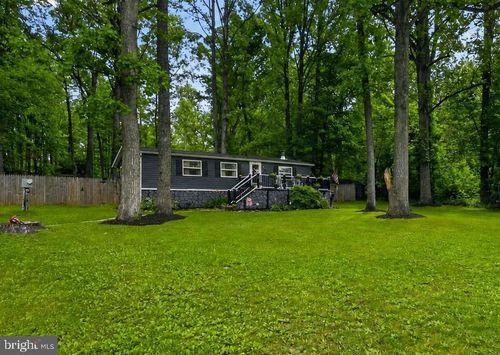 127 Spring Hill Ln, HONEY BROOK, PA, 19344-9035 | Card Image