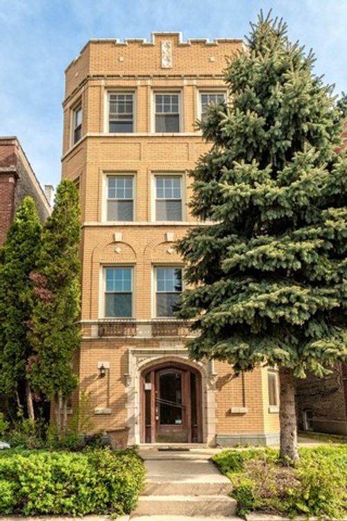 2-2720 W Winnemac Ave, Chicago, IL, 60625-2778 | Card Image