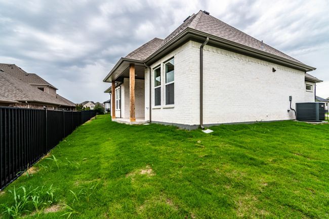 1418 Morris Xing, House other with 4 bedrooms, 2 bathrooms and null parking in Heath TX | Image 30