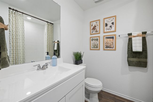 827 Arnold Loop, House other with 3 bedrooms, 2 bathrooms and 2 parking in Uhland TX | Image 28