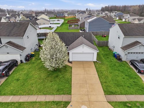 5029 Pocono Xing, Fort Wayne, IN, 46808-3574 | Card Image