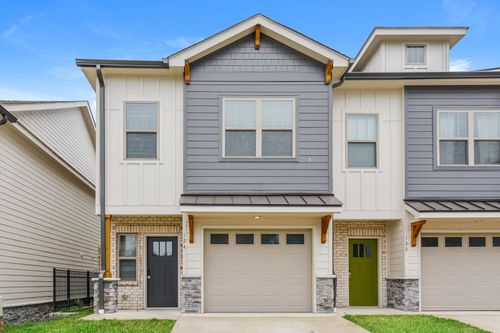 124 Hartsville Ct, Lebanon, TN, 37087-2241 | Card Image