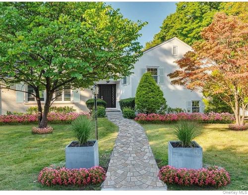 15 Hillside Rd, Bronxville, NY, 10708-5130 | Card Image