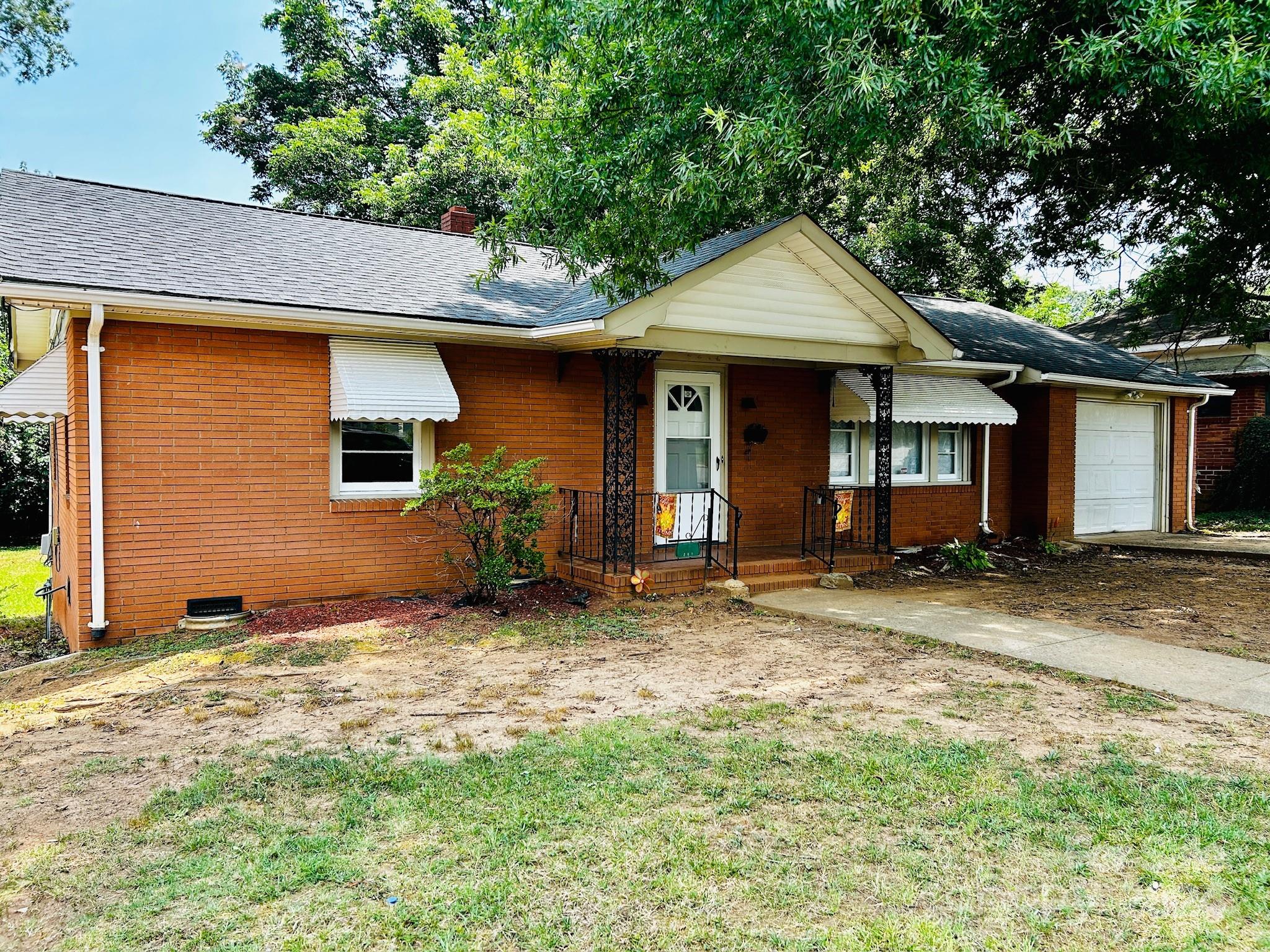Institute St, Salisbury, NC 28144