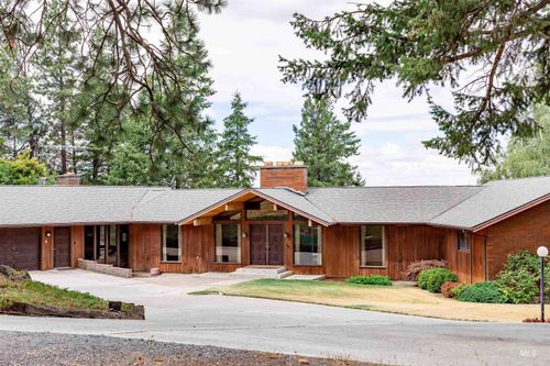1050 Paradise Ridge Rd, Moscow, ID, 83843-8891 | Card Image