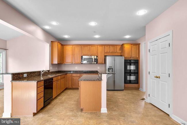 14001 Westmeath Dr, House other with 7 bedrooms, 5 bathrooms and null parking in LAUREL MD | Image 13