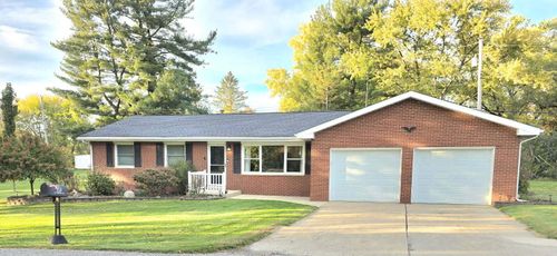 151 Nw Hills Dr, Valparaiso, IN, 46385-5329 | Card Image