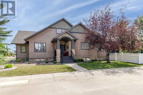 41 Allard Cres, Red Deer, AB, T4R3J2 | Card Image