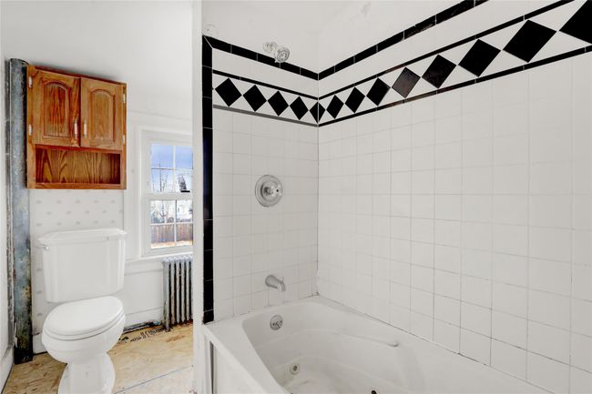 526 N Windsor Ave, House other with 4 bedrooms, 2 bathrooms and null parking in Brightwaters NY | Image 15