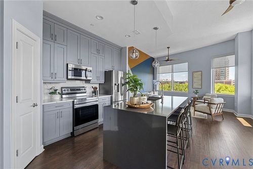 u214-1101 Haxall Pt, Richmond, VA, 23219-3941 | Card Image