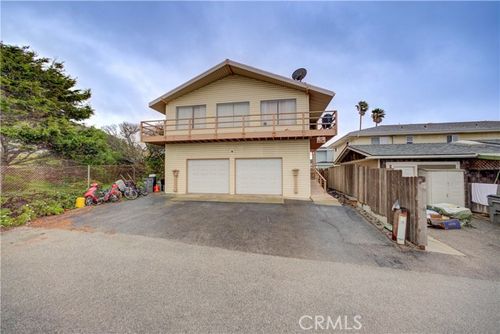 60 Rapf Ave, Cayucos, CA, 93430-1918 | Card Image