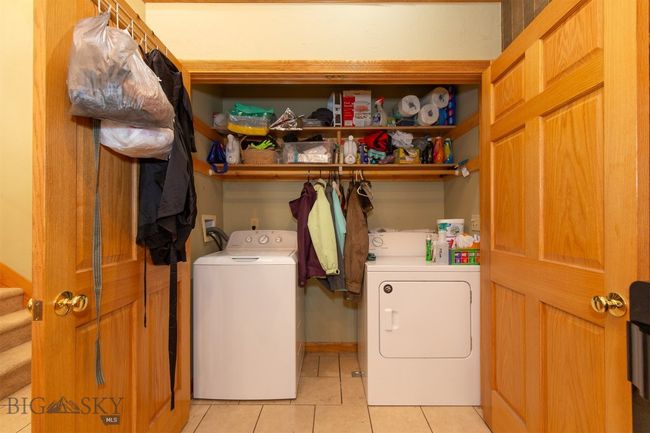 Laundry Area off Kitchen | Image 19