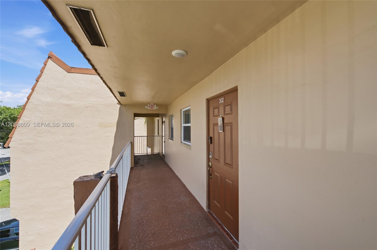 Residential in Sunrise 3