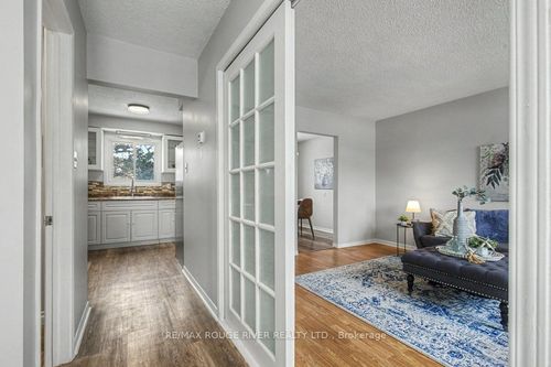 607 Carlisle St, Cobourg, ON, K9A4Y4 | Card Image