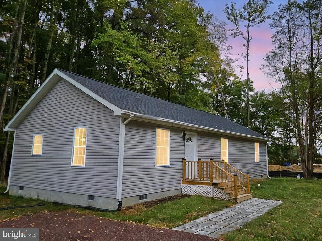 Lovers Ln, Rock Hall, MD 21661