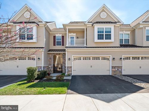 519 Wissfire Way, WILMINGTON, DE, 19803-6411 | Card Image
