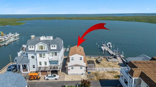 807 Beach Crk, North Wildwood, NJ, 08260-2859 | Card Image